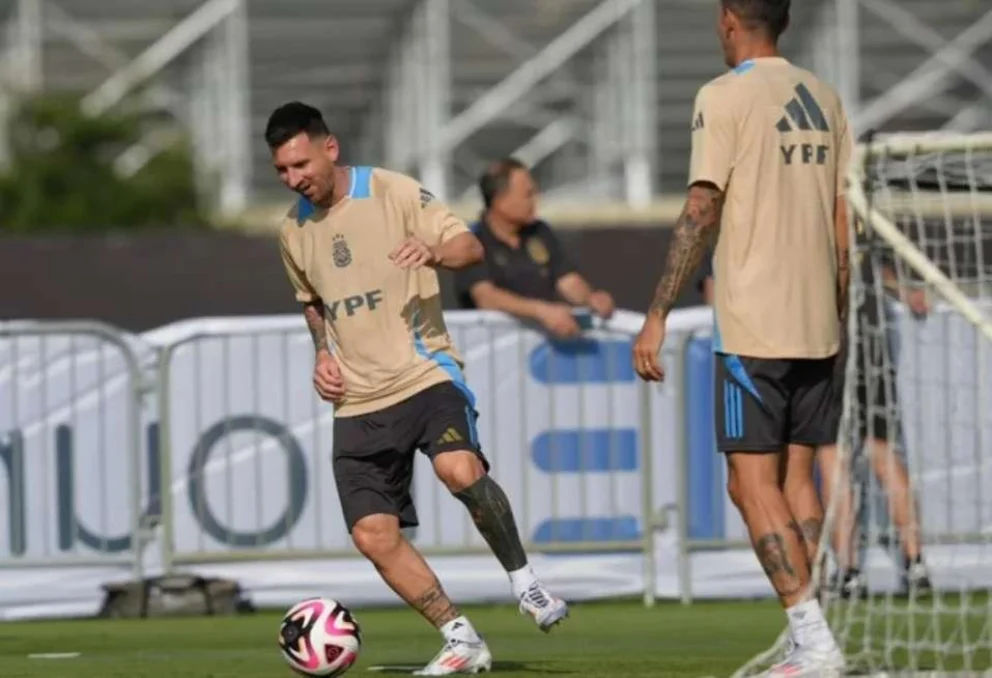 Lionel Messi llegó a Kansas junto a Rodrigo De Paul. Foto: Archivo