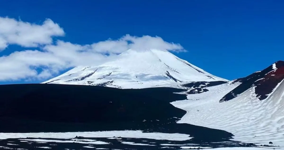 Tragedia en un volcán de Chile: murió un argentino al caer de 200 ...