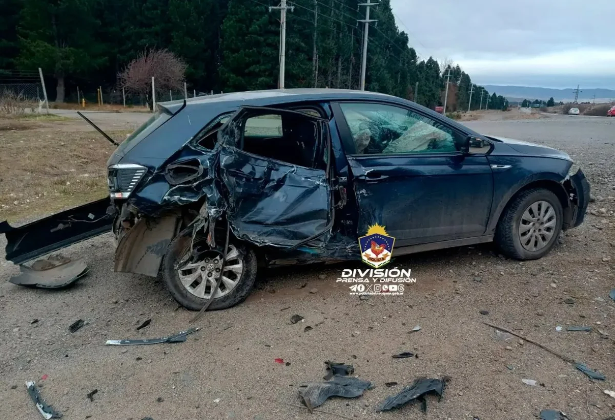 Impactante choque y vuelco en la Ruta 40, a la altura de San Martín de ...