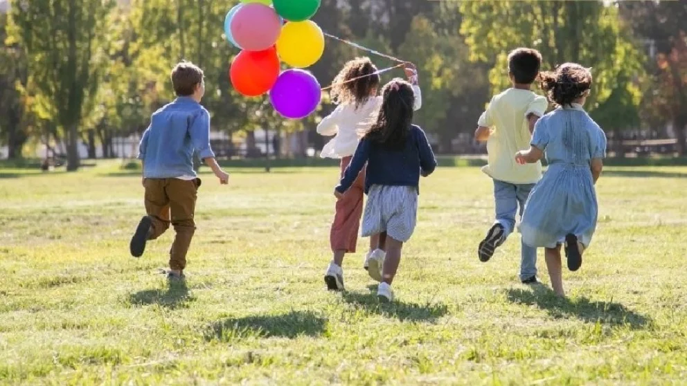 El decreto deroga de forma definitiva los términos Día de las Infancias o Día de la Niñez que regían formalmente desde el año 2020. Foto: gentileza.
