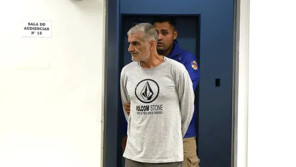 Un jurado juzgará al único imputado por el transfemicidio de Azul Semeñenko.
