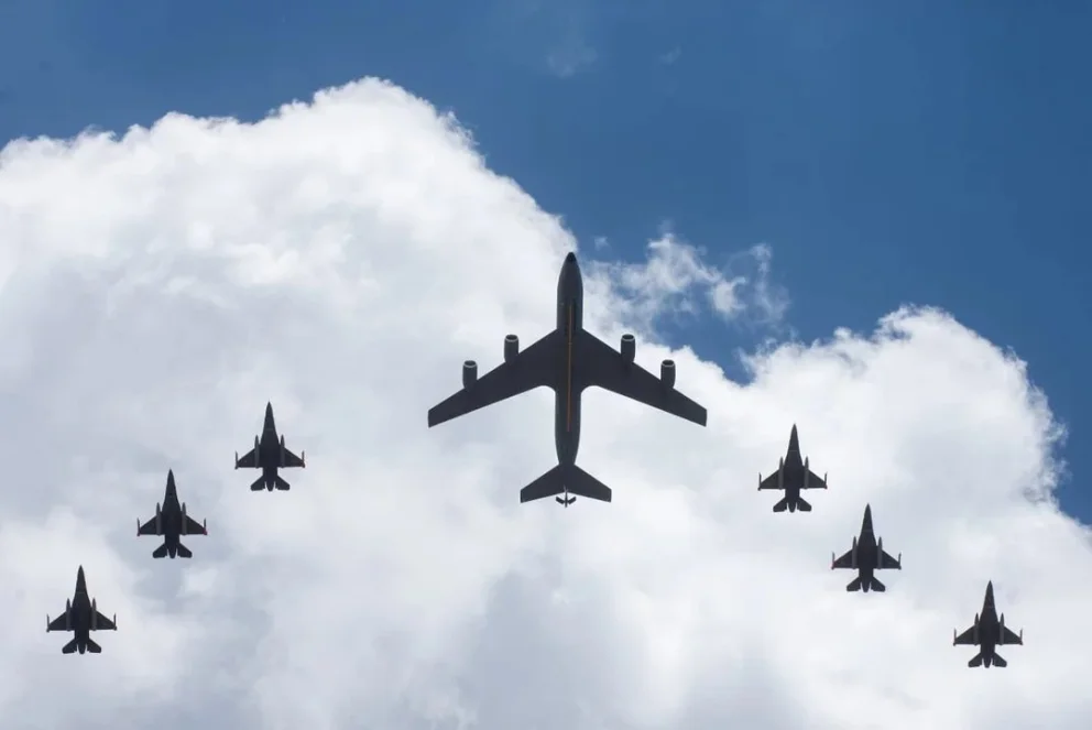 Las actividades oficiales vinculadas al arribo y la presentación de los primeros 6 aviones de combate se realizarán este sábado en Córdoba. Foto: Ministerio de Defensa
