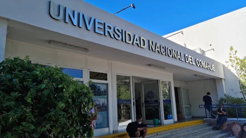 En el informe, realizado durante 2024-25, se nota un incremento en la necesidad de trabajar a la vez que un aumento de la inclusión. Foto: gentileza.