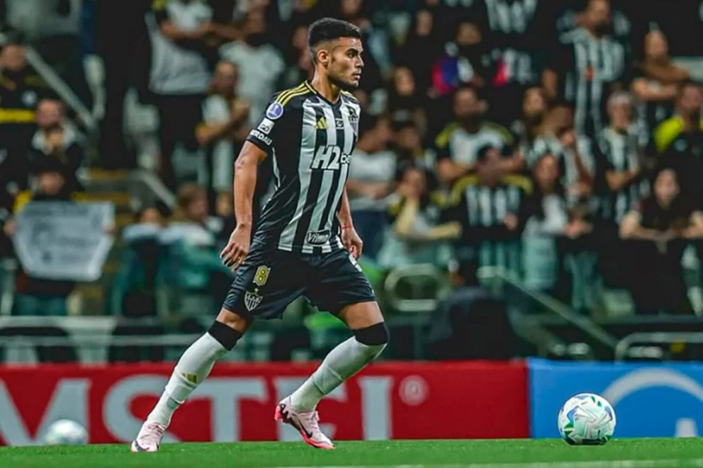 Fausto Vera con la camiseta de Atlético Mineiro. Foto: archivo
