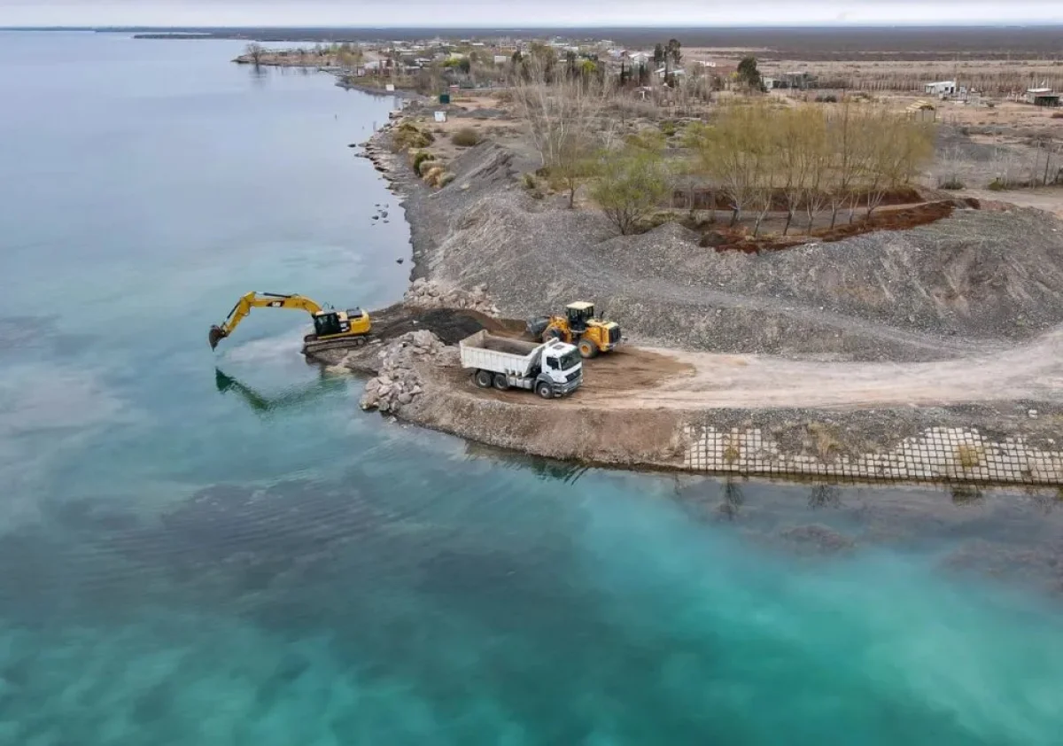 Más de $90 mil millones en obras de agua y saneamiento en toda la ...