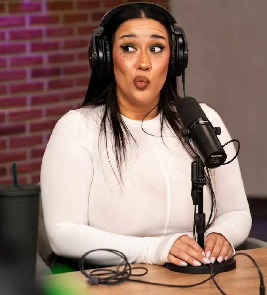 La locutora Evelyn Botto reconoció su error tras bromear sobre un femicidio en el programa que conduce junto a Pergolini.