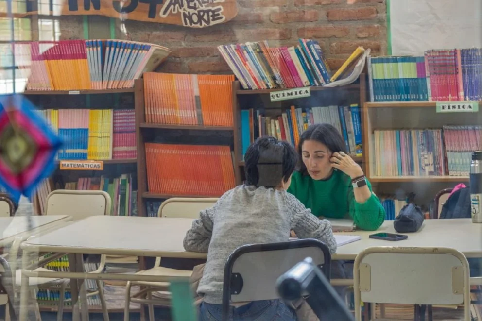 El Plan FinEs da la posibilidad de terminar tanto la escuela primaria como la secundaria.