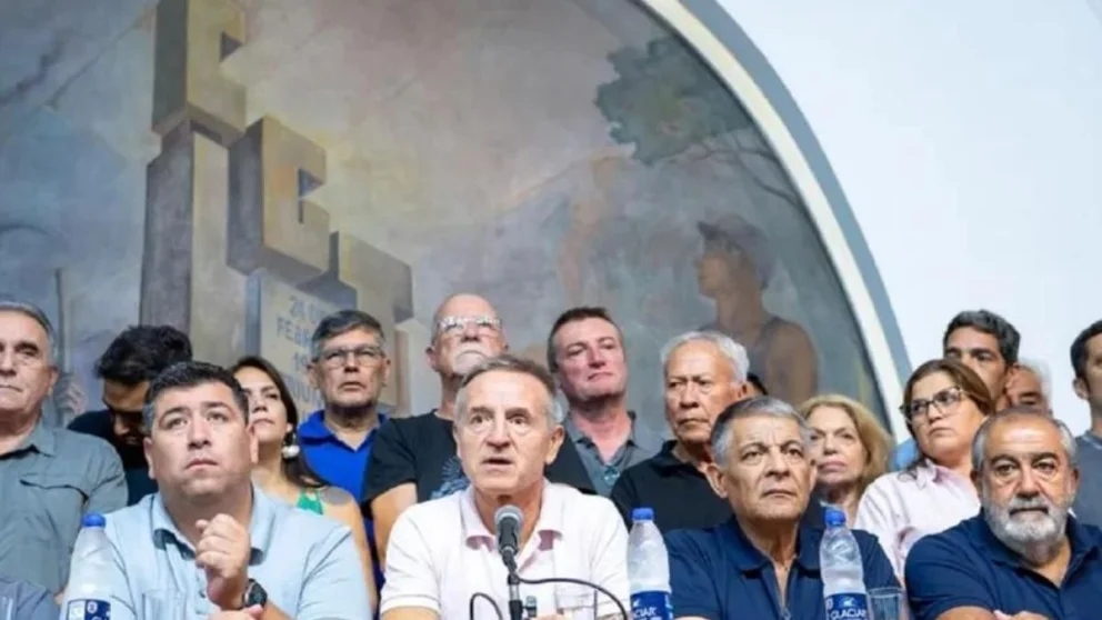 Gran expectativa por la reunión que mantuvo este miércoles la conducción de la CGT y las medidas a tomar frente a la posible aprobación este viernes de la reforma laboral. Foto: archivo
