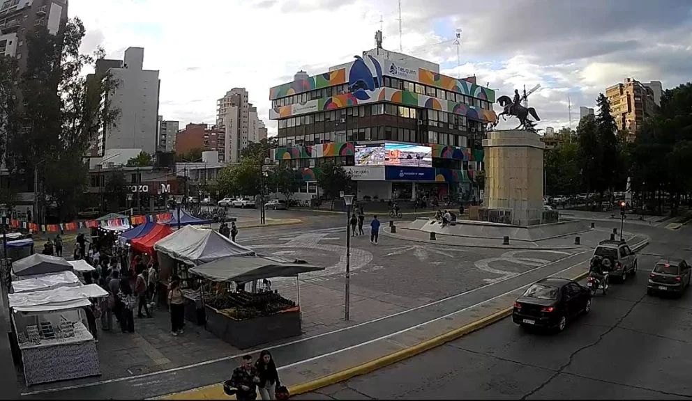 Probables tormentas en algunas zonas de la provincia del Neuquén. Foto: captura de cámara Municipalidad de Neuquén.