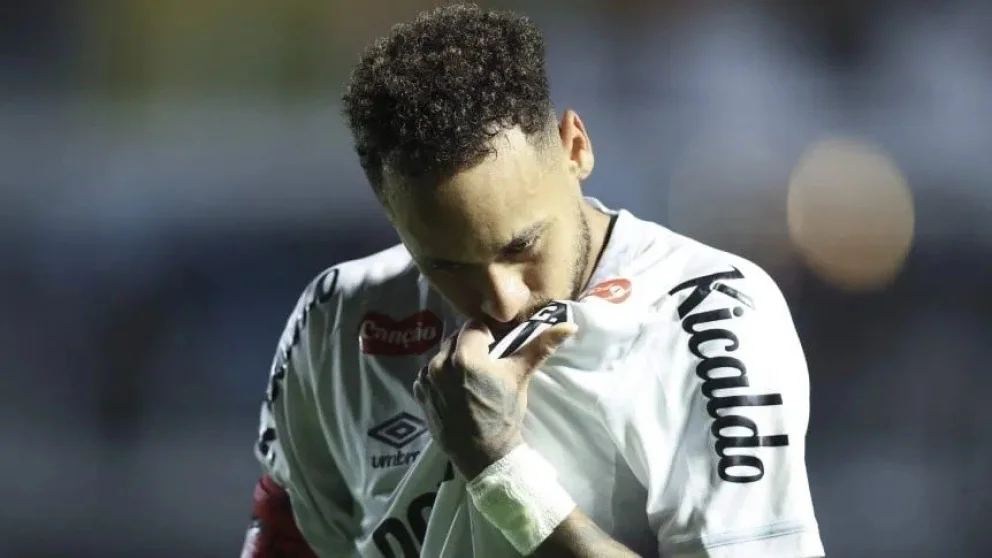 Neymar sufrió una nueva lesión en Santos. Foto: archivo
