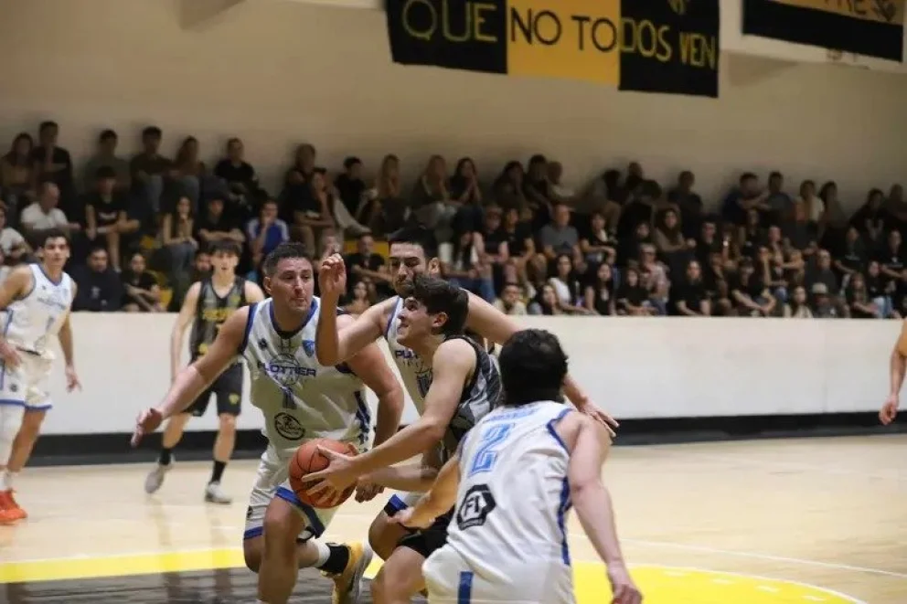 Plottier le permitió a Pacífico apenas 11 puntos en el último cuarto. Foto. gentileza