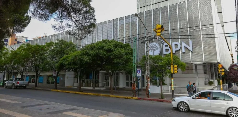 Los jóvenes optaron por las herramientas financieras destinadas a préstamos personales, compra de vehículos, de viviendas y de equipos informáticos. Foto: archivo