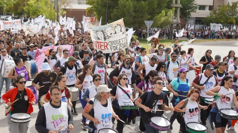 El paro será por 48 horas con cese de actividades en las escuelas rionegrinas. Foto: gentileza.