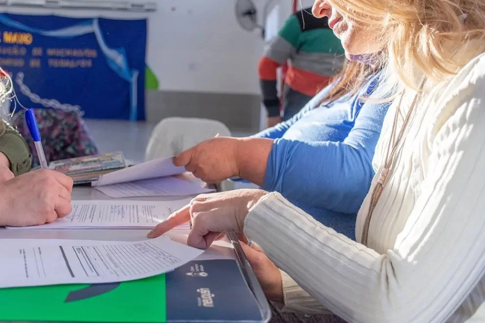 La mayoría de las becas corresponde a niveles obligatorios (Inicial, Primario y Secundario).