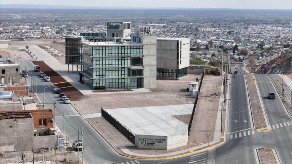 Cómo estará el tiempo este lunes en Neuquén. Foto: Polo Científico Tecnológico, Municipalidad de Neuquén. 