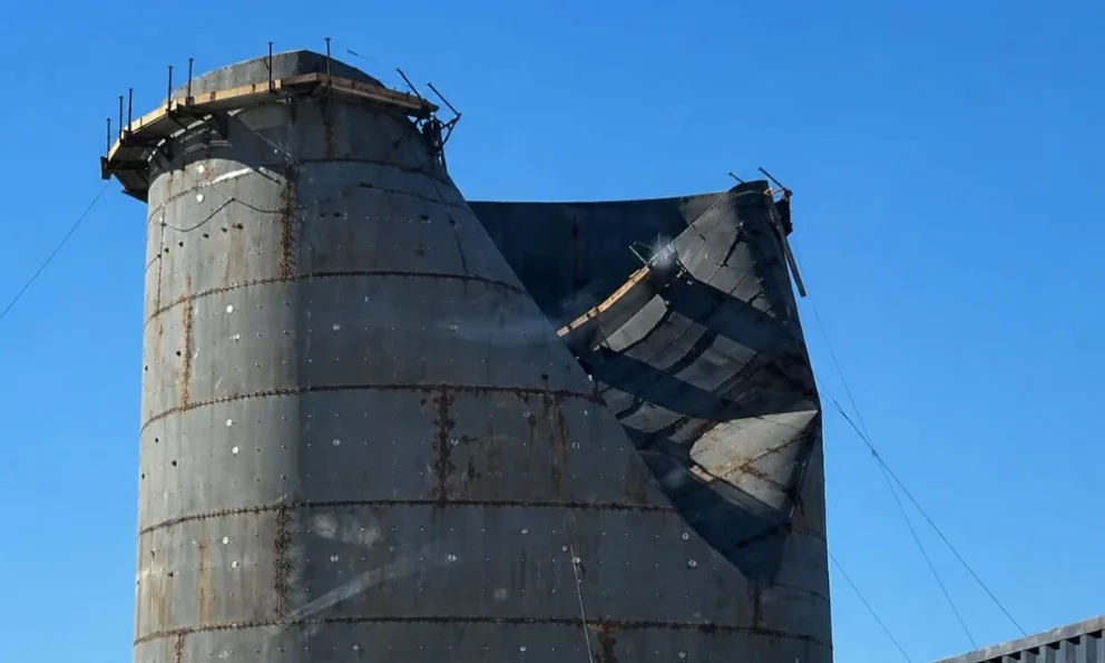 La obra de la terminal portuaria se dobló por el viento que llegó a superar los 120 kilómetros por hora. Foto: gentileza.