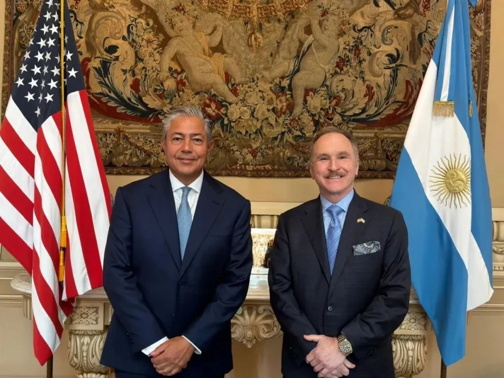 Figueroa se reunió este miércoles con Peter Lamelas, embajador de los Estados Unidos en la Argentina.