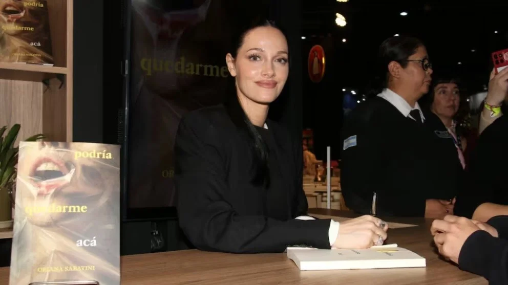 Oriana Sabatini presentó su libro "Podría quedarme acá" y compartió los momentos más difíciles que atravesó durante su creación.