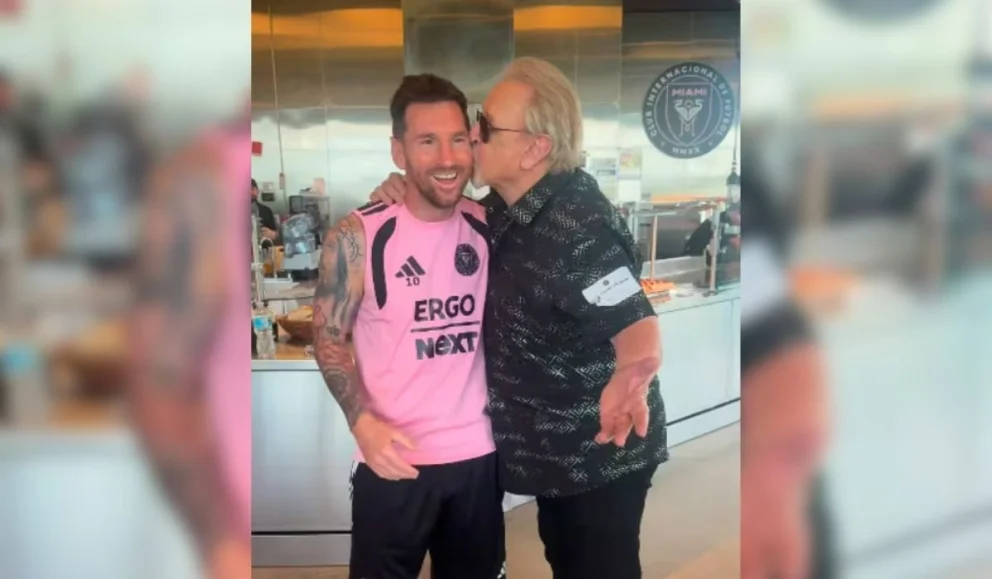 Messi protagonizó un momento viral con el actor de "Quico". Foto: Captura de video