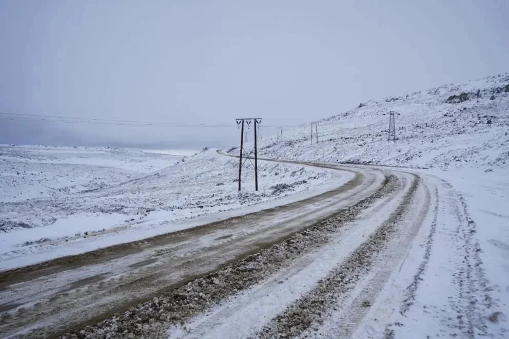 Se registran en la jornada de este viernes 8 de mayo fuertes tormentas de lluvia y nieve en el sector cordillerano neuquino. Foto: gentileza