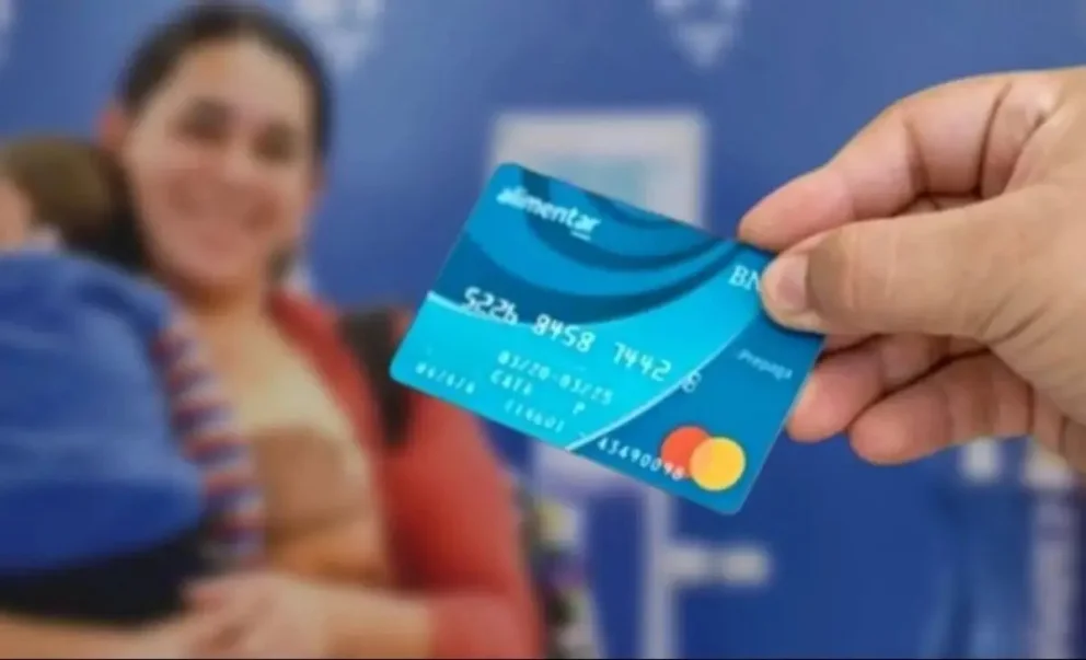 Los montos de la tarjeta para comparas de mercadería se depositaron con el aumento de mayo. Foto: gentileza.