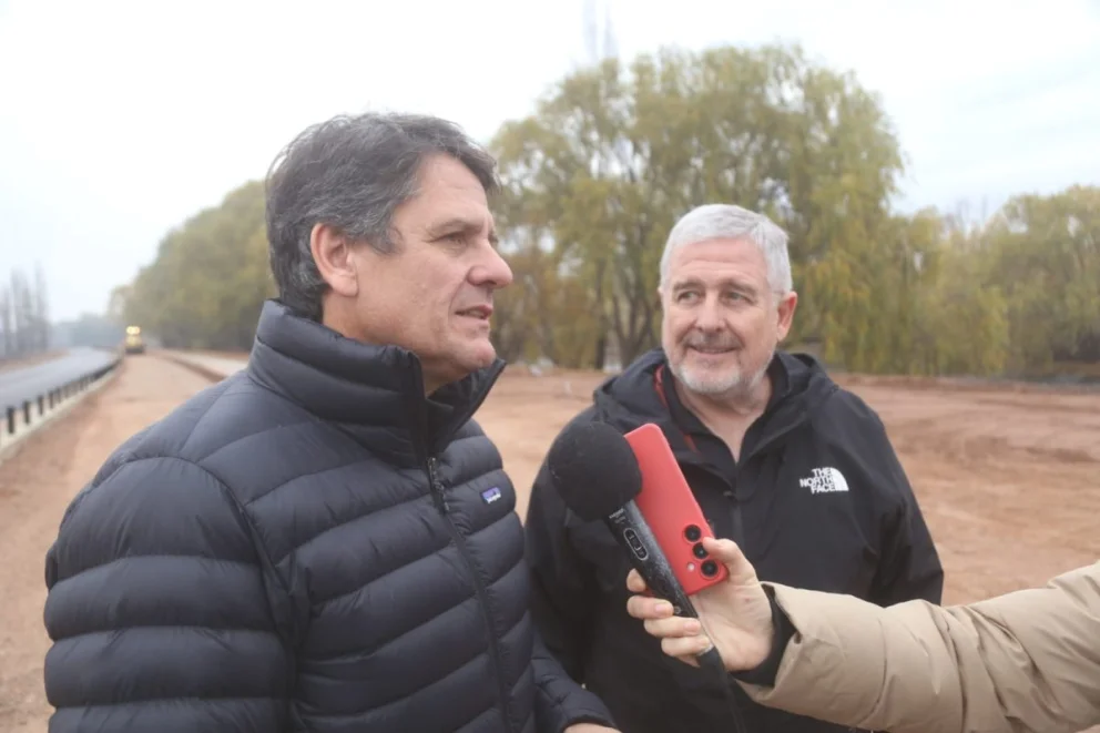 Mariano Gaido junto al secretario de Infraestructura, Alejandro Nicola.