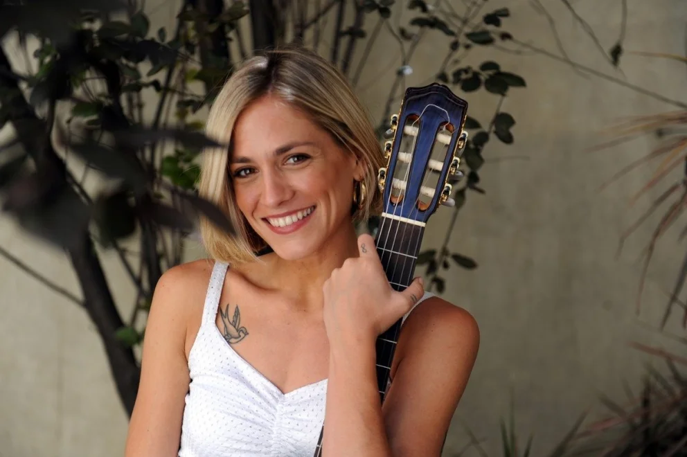 Rocío Igarzábal recurrió a los recuerdos de su niñez para visibilizar el drama del abuso intrafamiliar en el marco del aniversario de Ni Una Menos.