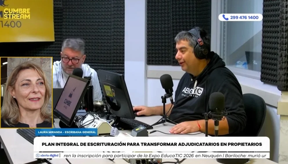 La funcionaria realizó declaraciones en el programa "Nada sucede dos veces", por AM Cumbre 1400. Foto: captur de video Cumbre Stream