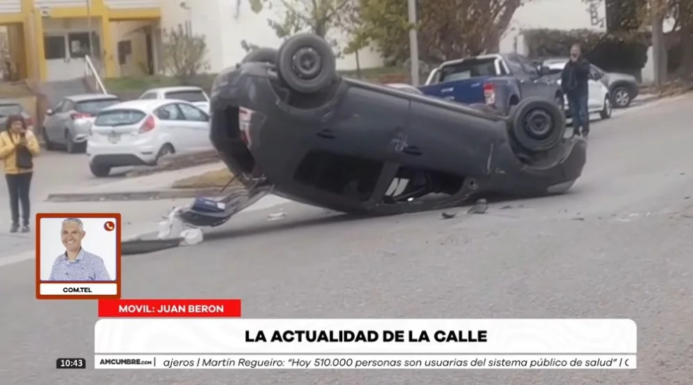 Al instante, el siniestro vial fue informado desde el lugar por el periodista Juan Berón, a cargo del móvil de AM Cumbre, a través del programa "La sana costumbre". Foto: captura de video Cumbre Stream/video de Juan Berón