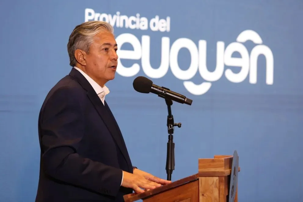El anuncio, contempla financiamiento, ventajas impositivas y aportes para más de mil productores. Foto: Neuquén Informa.