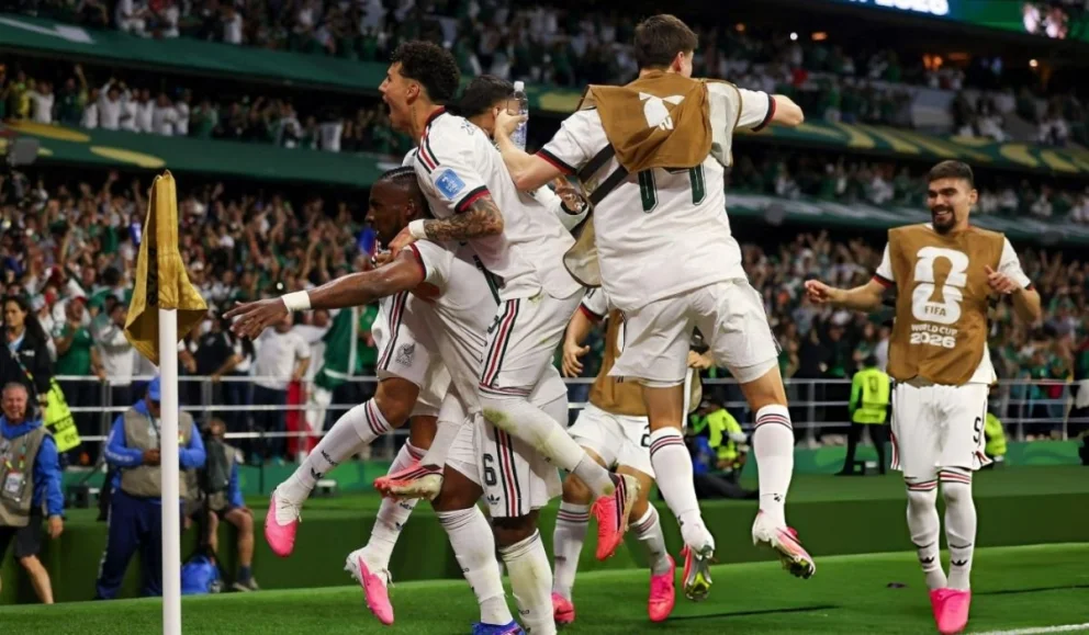 México cerró el grupo con puntaje ideal. Foto: Depor