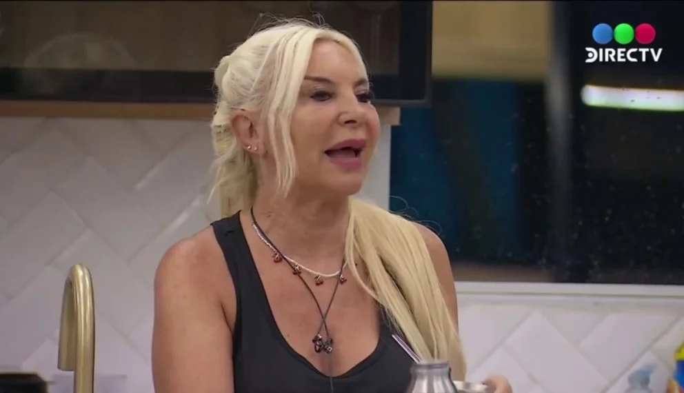 Yanina Zilli debió ser retirada de la casa de Telefe por unos minutos tras sufrir un fuerte traumatismo en medio de un desafío. (Foto: Telefe)
