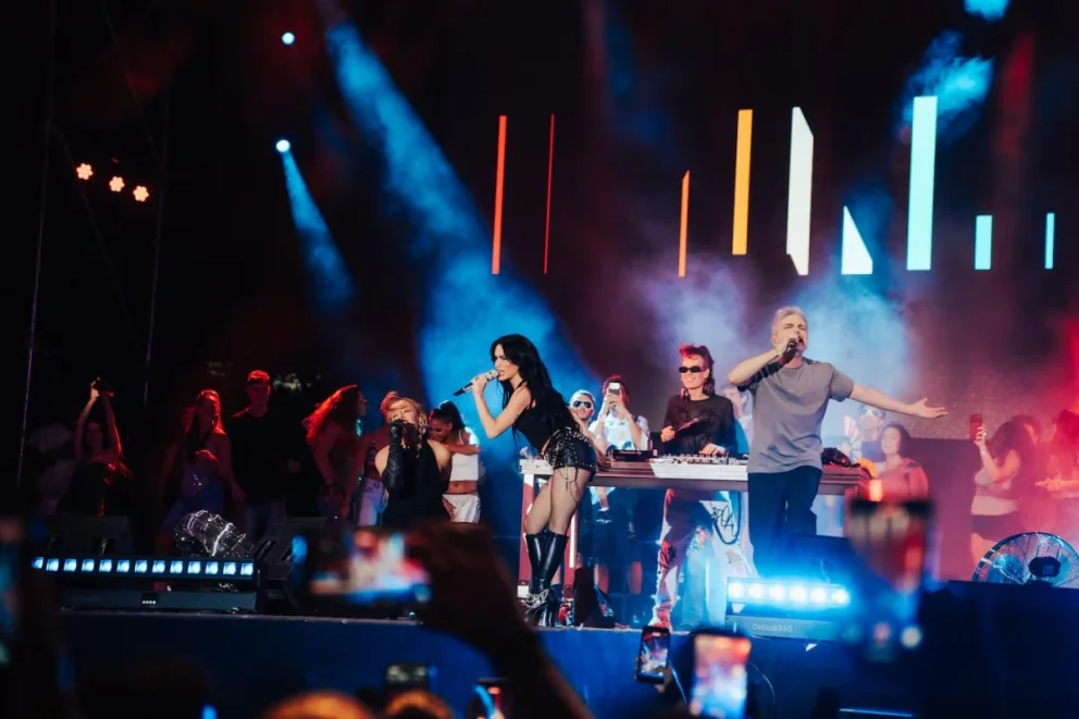 Lali ratificó su estatus de ícono cultural en Plaza de España al combinar su nuevo repertorio discográfico con un claro mensaje de visibilización trans.