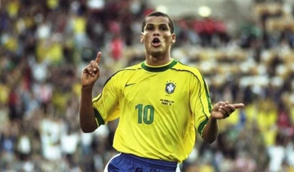 Rivaldo se rindió ante Messi tras la épica clasificación de Argentina. 