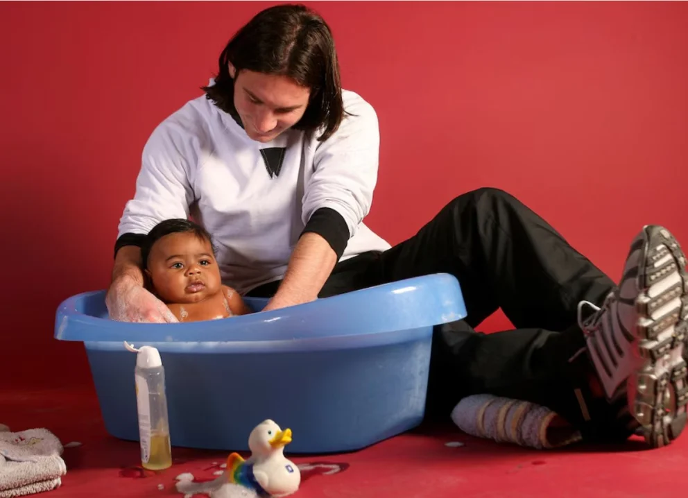 La imagen formó parte de una campaña solidaria impulsada por el Barcelona y UNICEF.