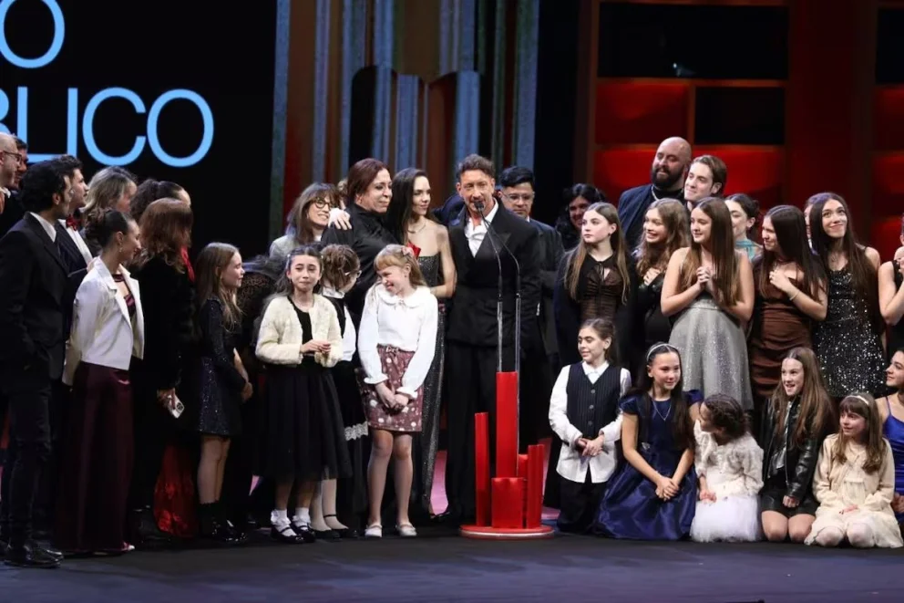 El Teatro Colón fue el escenario elegido para la entrega de los Premios Pinti, una celebración histórica del teatro comercial argentino.