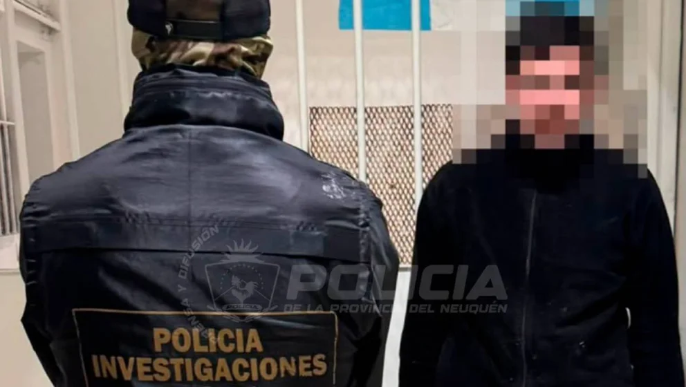 Uno de los detenidos durante los operativos.