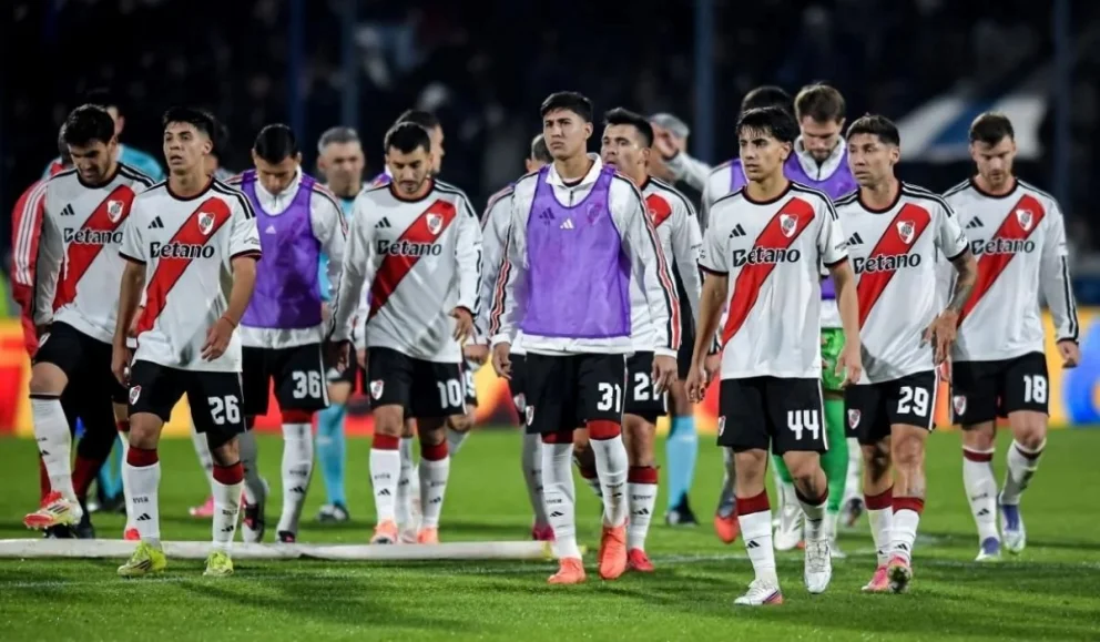 Coudet, en la cuerda floja tras una nueva derrota de River.