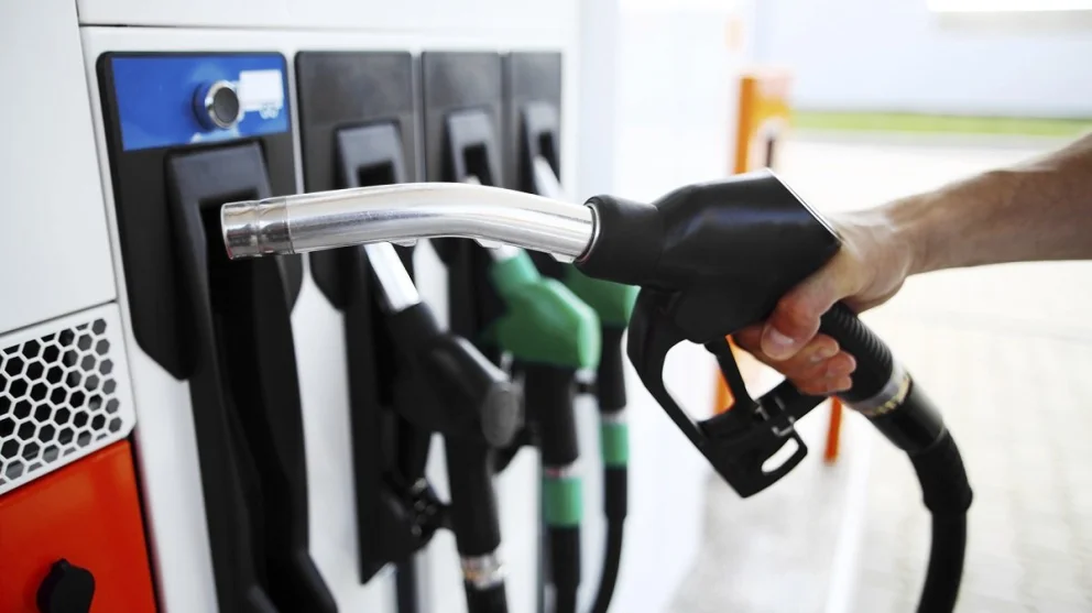Este viernes 31 de julio se publicó en el Boletín Oficial el Decreto de Nación sobre los incrementos en los impuestos que inciden en las naftas y el gasoil. Foto: archivo