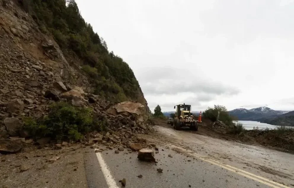 Recomiendan consultar el estado de las rutas antes de viajar.