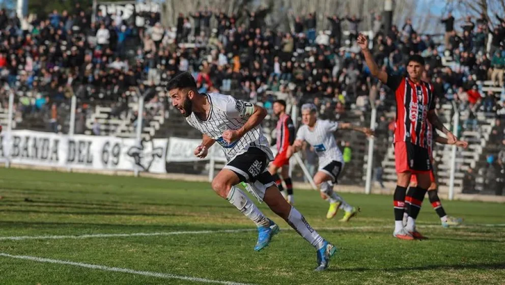 Todos los partidos de Cipolletti en la Fase Campeonato se podrán seguir en vivo por LPF Play. Foto: archivo
