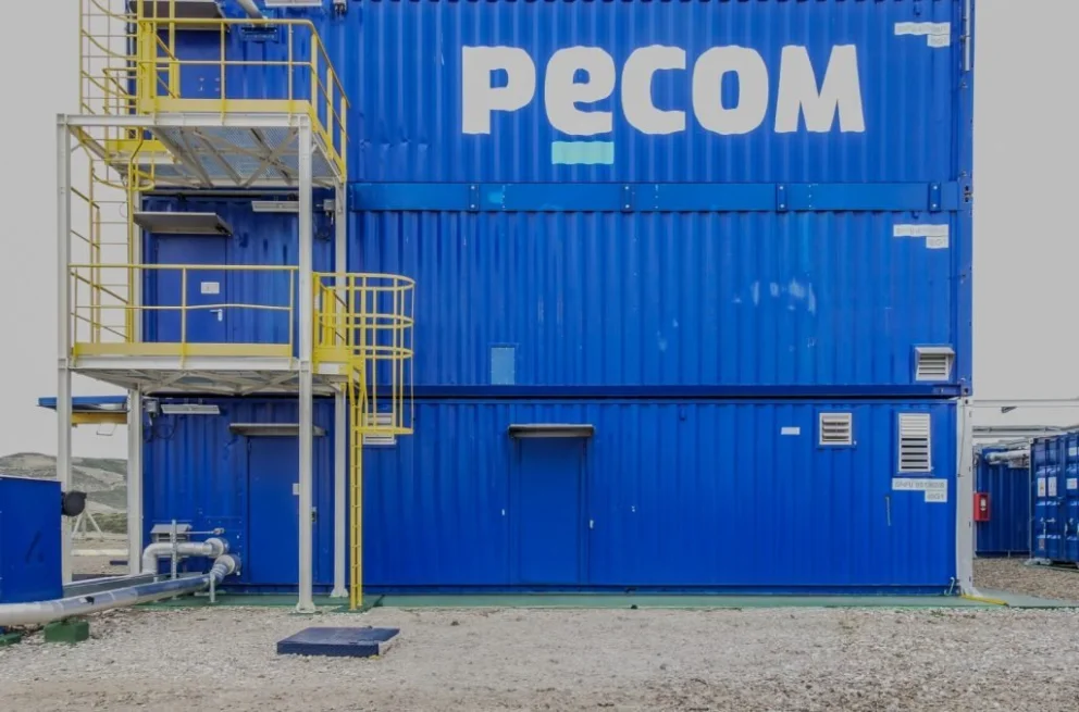 PECOM avanza en su posicionamiento como operador en el sector petrolero argentino.