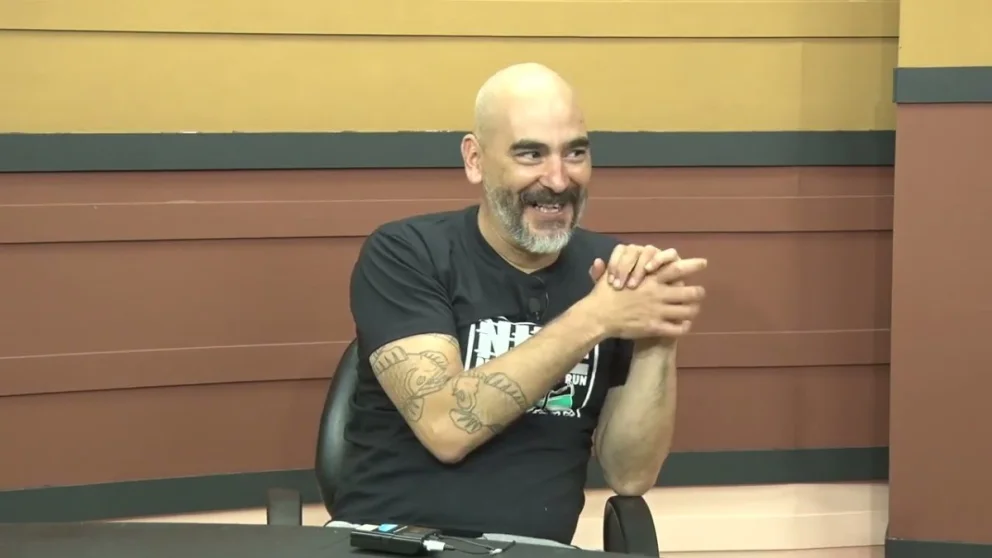 Pablo Balario en uno de sus trabajos como periodista. Fuente: gentileza