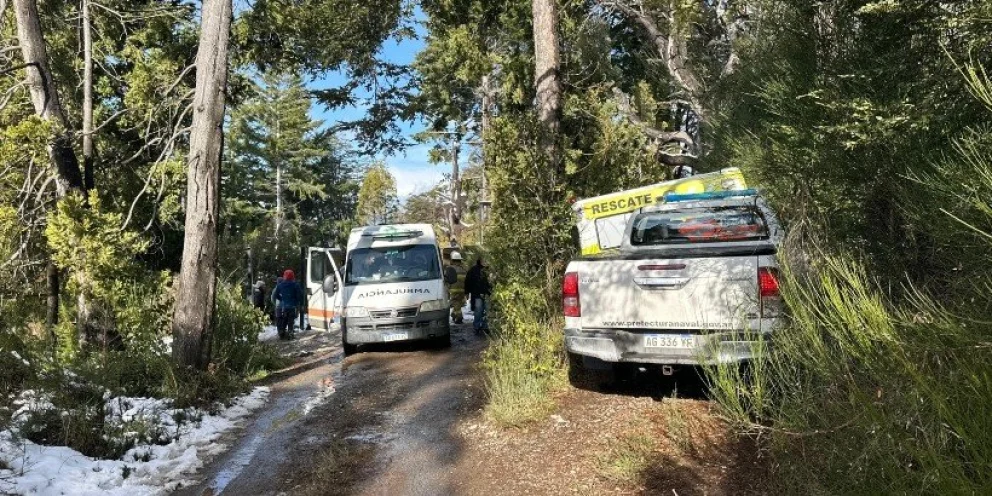 El siniestro fue a la altura del kilómetro 14 de la avenida Bustillo. Foto: Bariloche2000