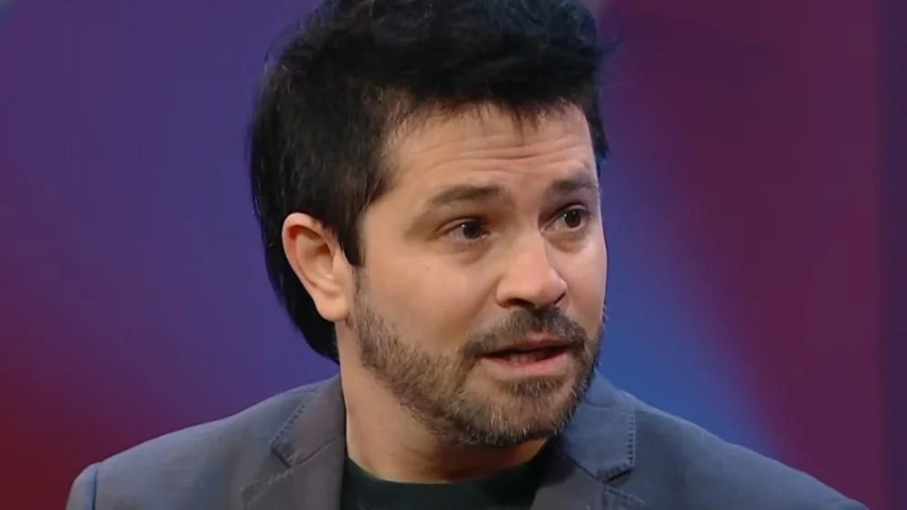 Felipe Colombo visitó el ciclo de Mario Pergolini en eltrece, donde habló de su hija Aurora y se sumó a las confesiones sobre travesuras infantiles.