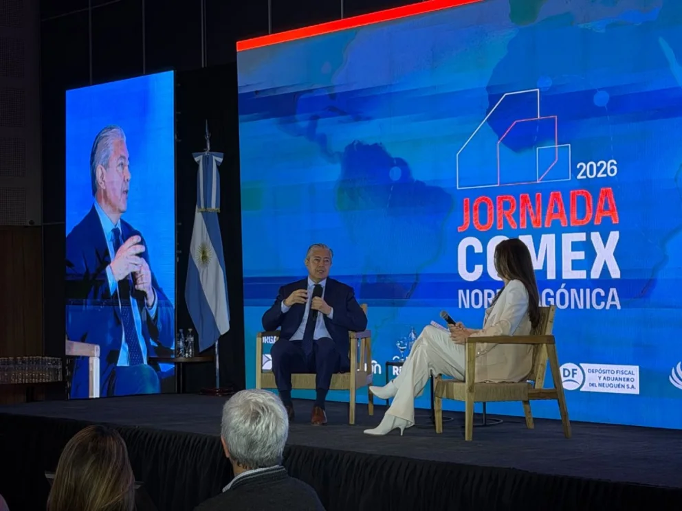Rolando Figueroa en Jornada Comex. 