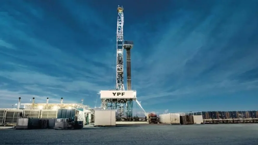 Vaca Muerta volvió a impulsar un récord histórico de producción petrolera en Neuquén y ratificó su liderazgo como principal motor energético del país.