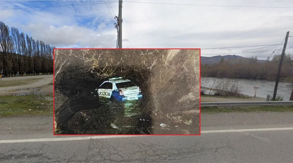 Ataque a policías, un patrullero arrojado al río y persecución por patios y techos fueron los sucesos que conmocionaron a Junín de los Andes. Fotos: Google Maps/gentileza