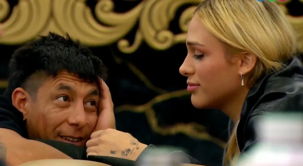 Brian Sarmiento renunció a Gran Hermano tras la expulsión de su pareja, Danelik Galazán, y apuntó contra la producción con un duro mensaje en redes sociales.