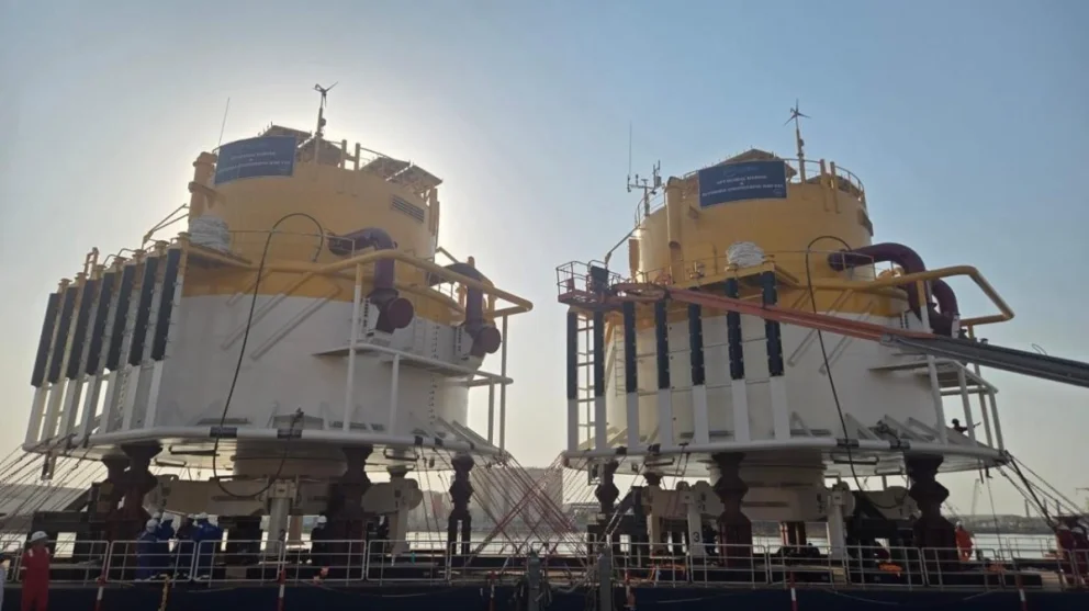 Las monoboyas serán el punto de conexión entre el oleoducto submarino y los buques VLCC que exportarán el petróleo de Vaca Muerta desde la costa de Río Negro.